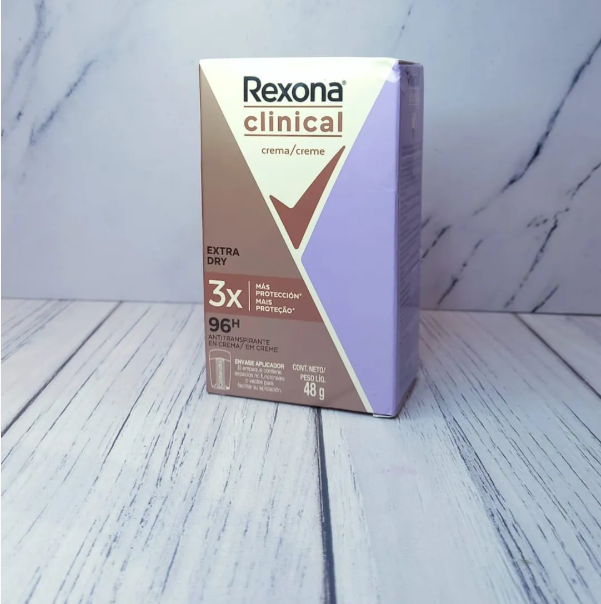 REXONA CLINICAL MORADO